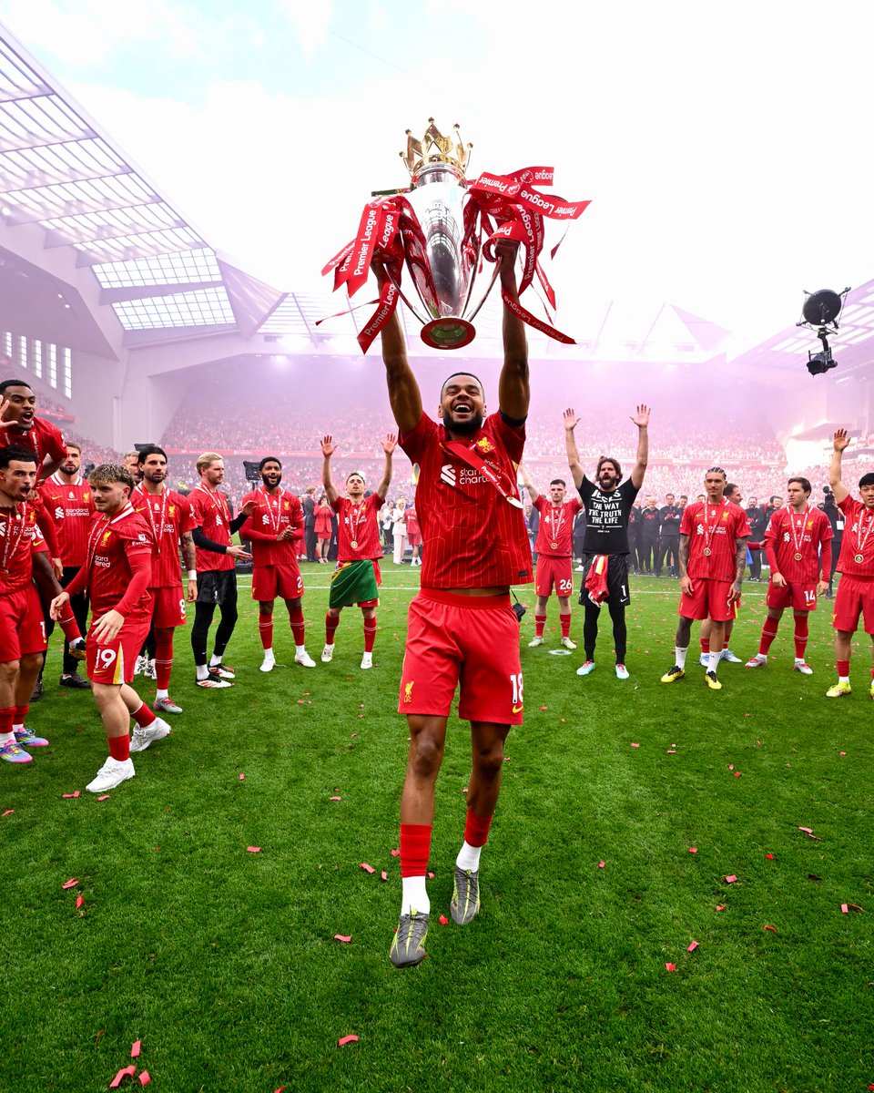 Liverpool FC tweet media