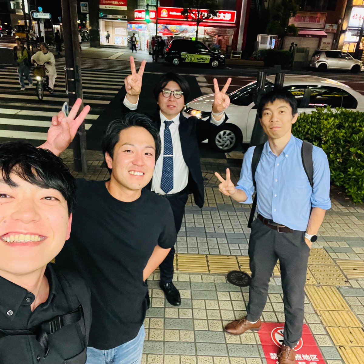 takaminchu's tweet photo. もっと気楽に楽しもうと思った夜 #roppongiexpress https://t.co/PqqZ9cKNyR