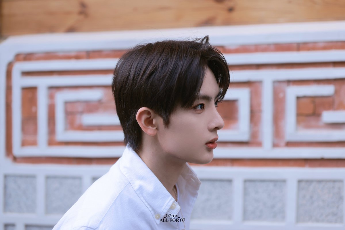영영 tweet media