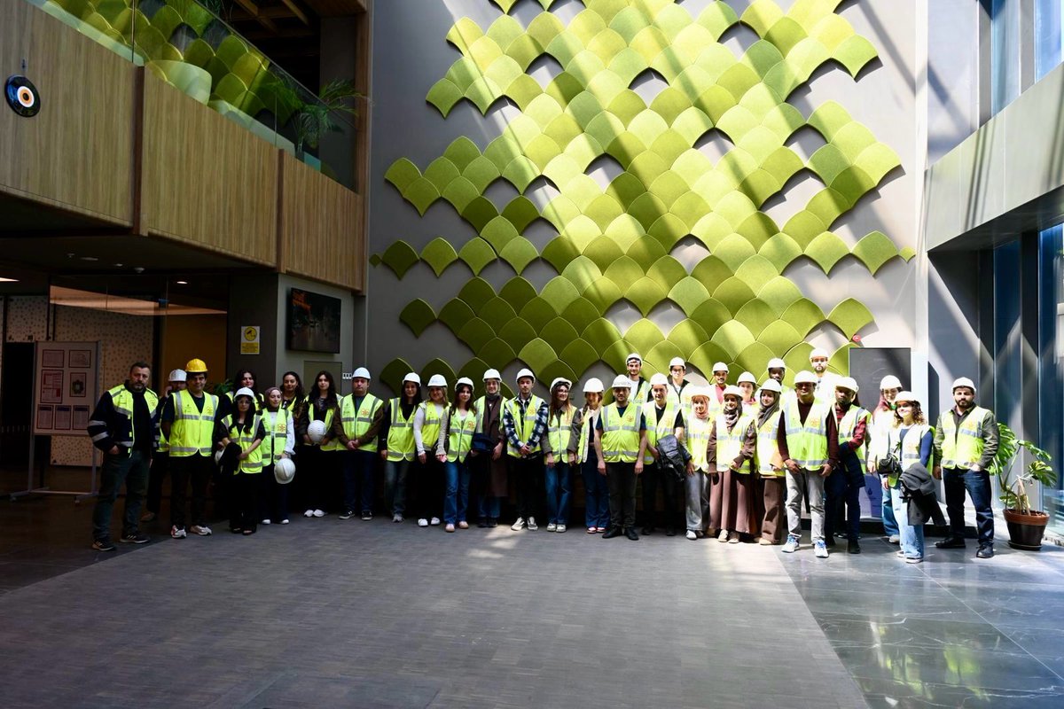 EcosphereCofund's tweet photo. 🚀Yesterday, our ECO-SPHERE fellows visited @istacistanbul with Prof. @msinanbilgili!

We toured Europe’s largest Waste-to-Energy plant, which powers a staggering 2.4M people in İstanbul. ⚡♻️

A masterclass in the circular economy &amp; urban sustainability.

#ECOSPHERE #ISTAÇ #MSCA https://t.co/eZ3D97ha6m