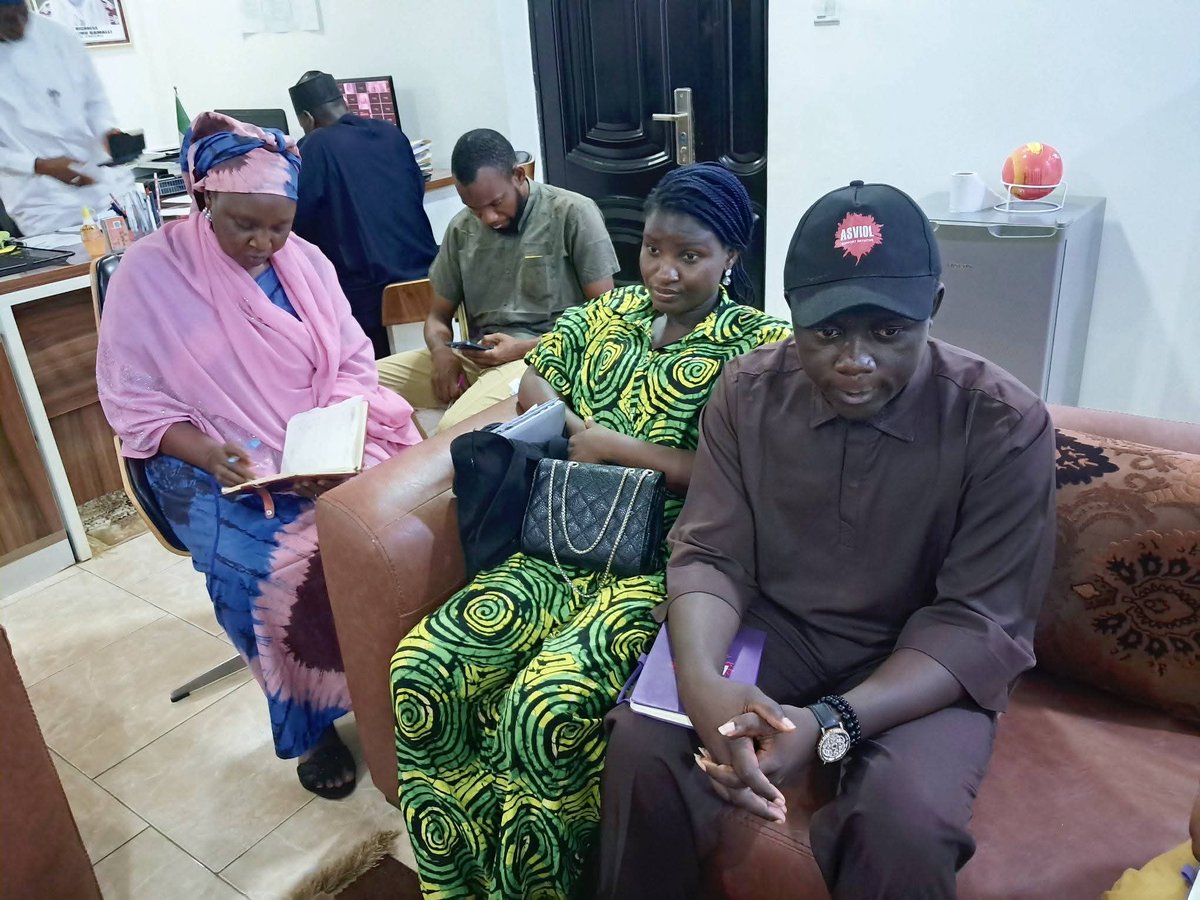 KADPBC's tweet photo. The Permanent Secretary, @KADPBC Mukhtar Abdullahi, hosted a delegation from the Anti-Sexual Violence Based Support Initiative for a courtesy visit at the Commission’s headquarters. https://t.co/DnYpaNBuOs