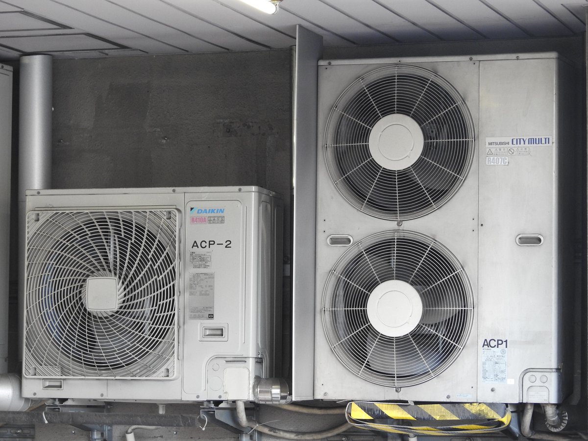 室外機