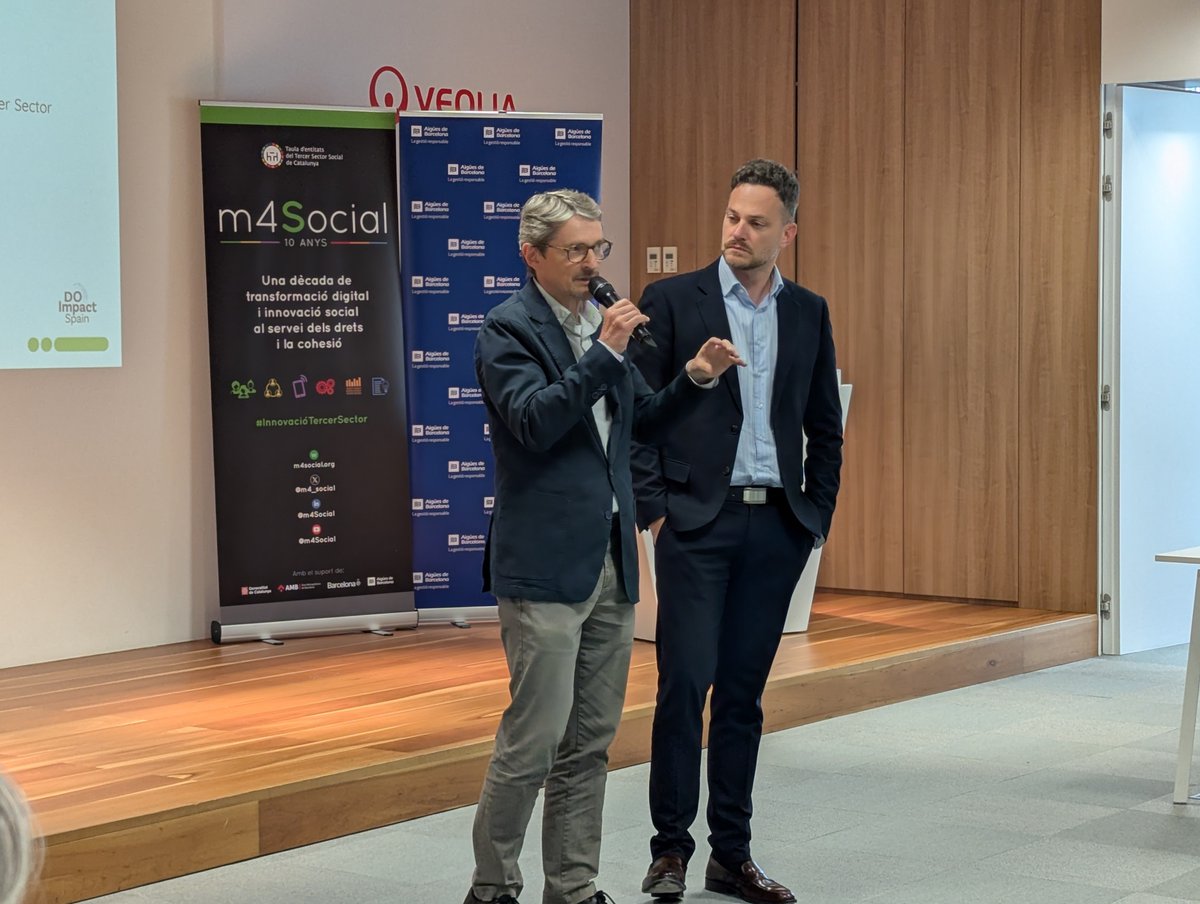 m4Social tweet media