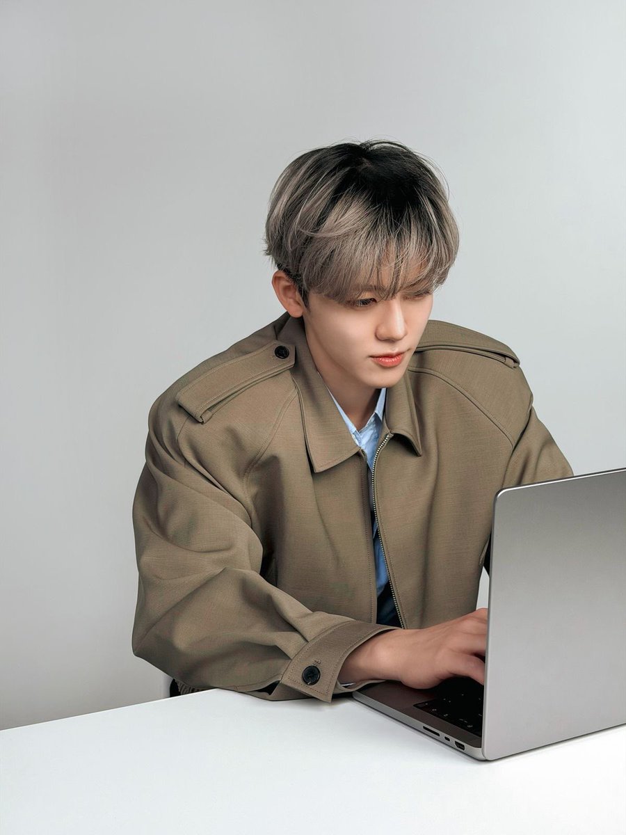 hourIy jaemin tweet media