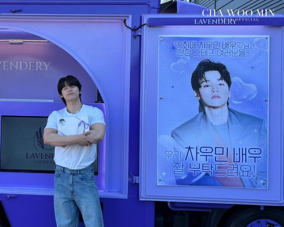 우먕. tweet media