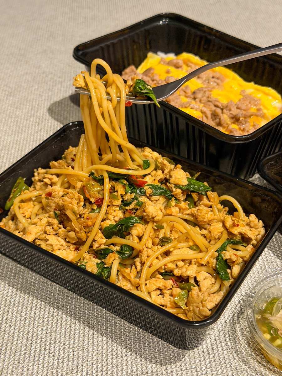 ไปทุกที่ที่มีของอร่อย EATWITHPANIDA อีทวิธพนิดา tweet media