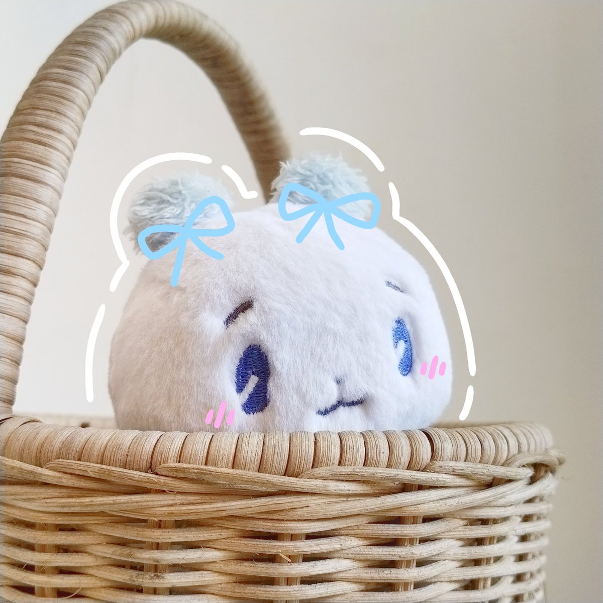 my baby is so cuteee aaaaa i wanna bite him 🤏🩵