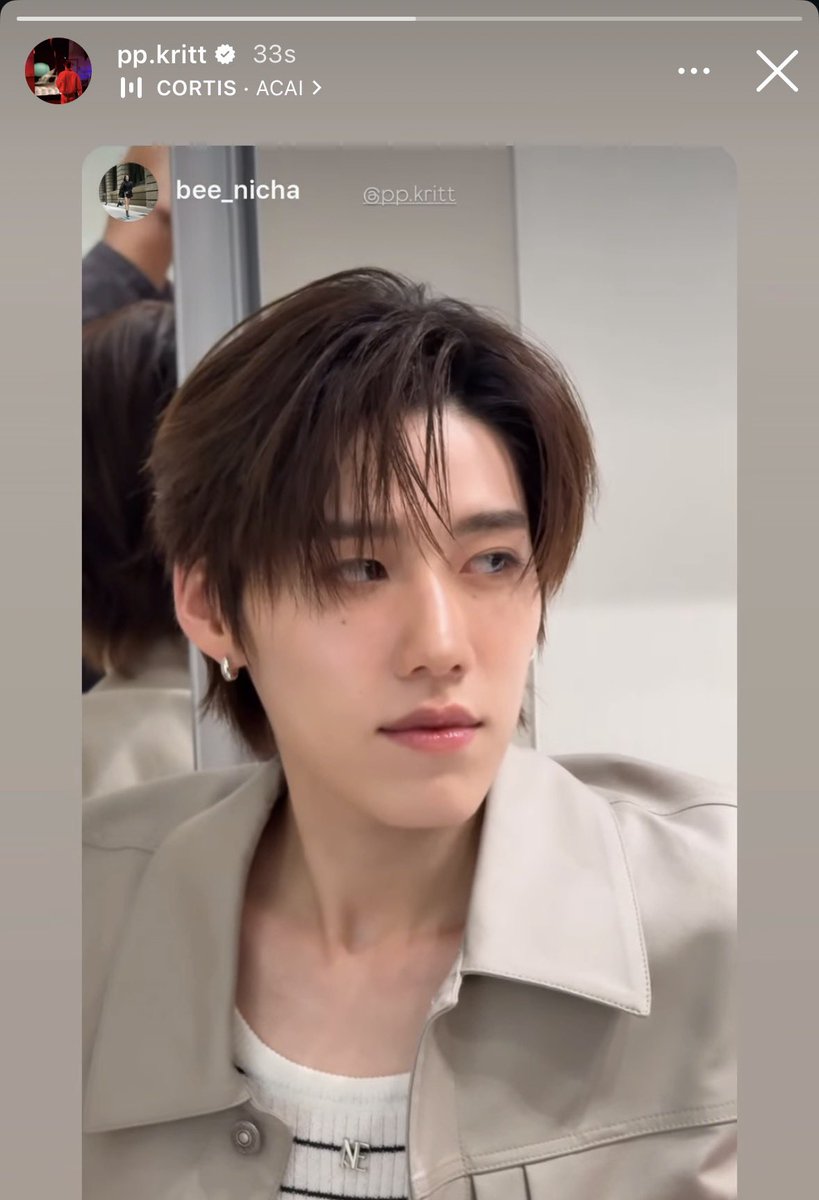 เห้ย ปกติไม่ repost งานลงสตอรีเลย วันนี้สงสัยหล่อถูกใจท่าน กึงๆ ทรงจะไปสอบกพ ข้าราชการเพื่อแม่