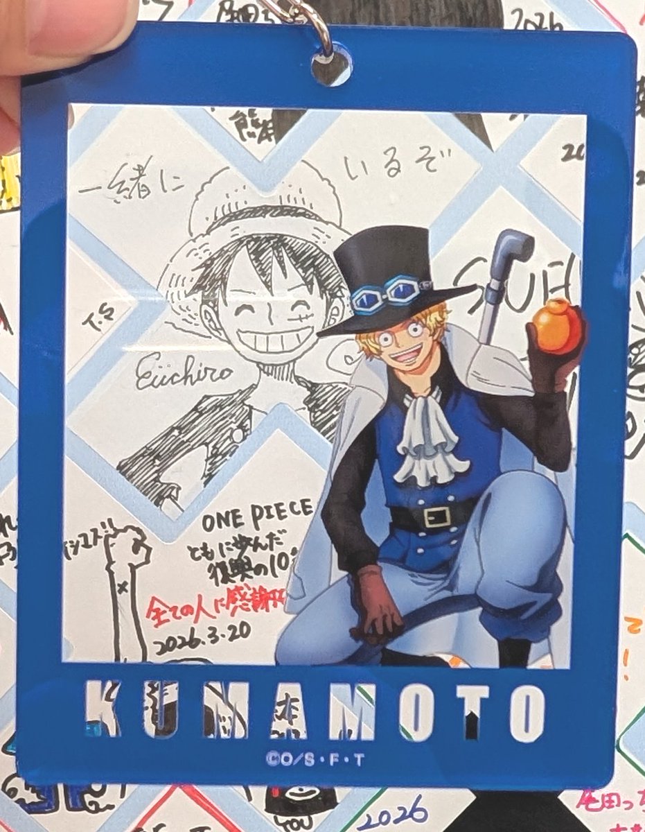 フレーム持っていけてよかった🏴‍☠️ #ONEPIECE #麦わらストア