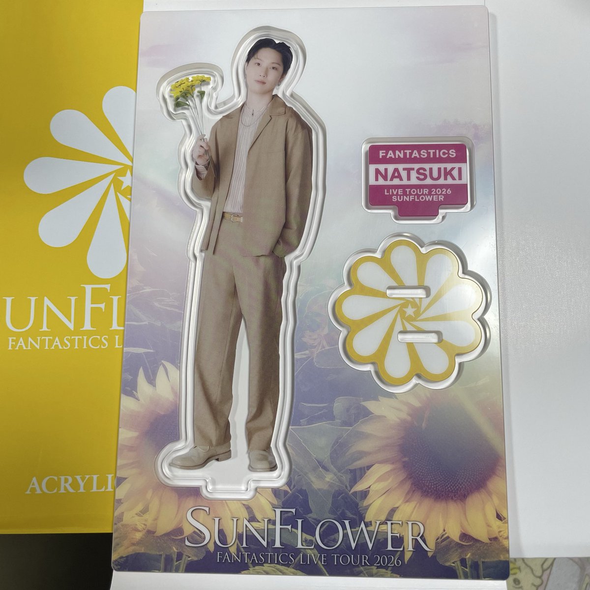 もい tweet media