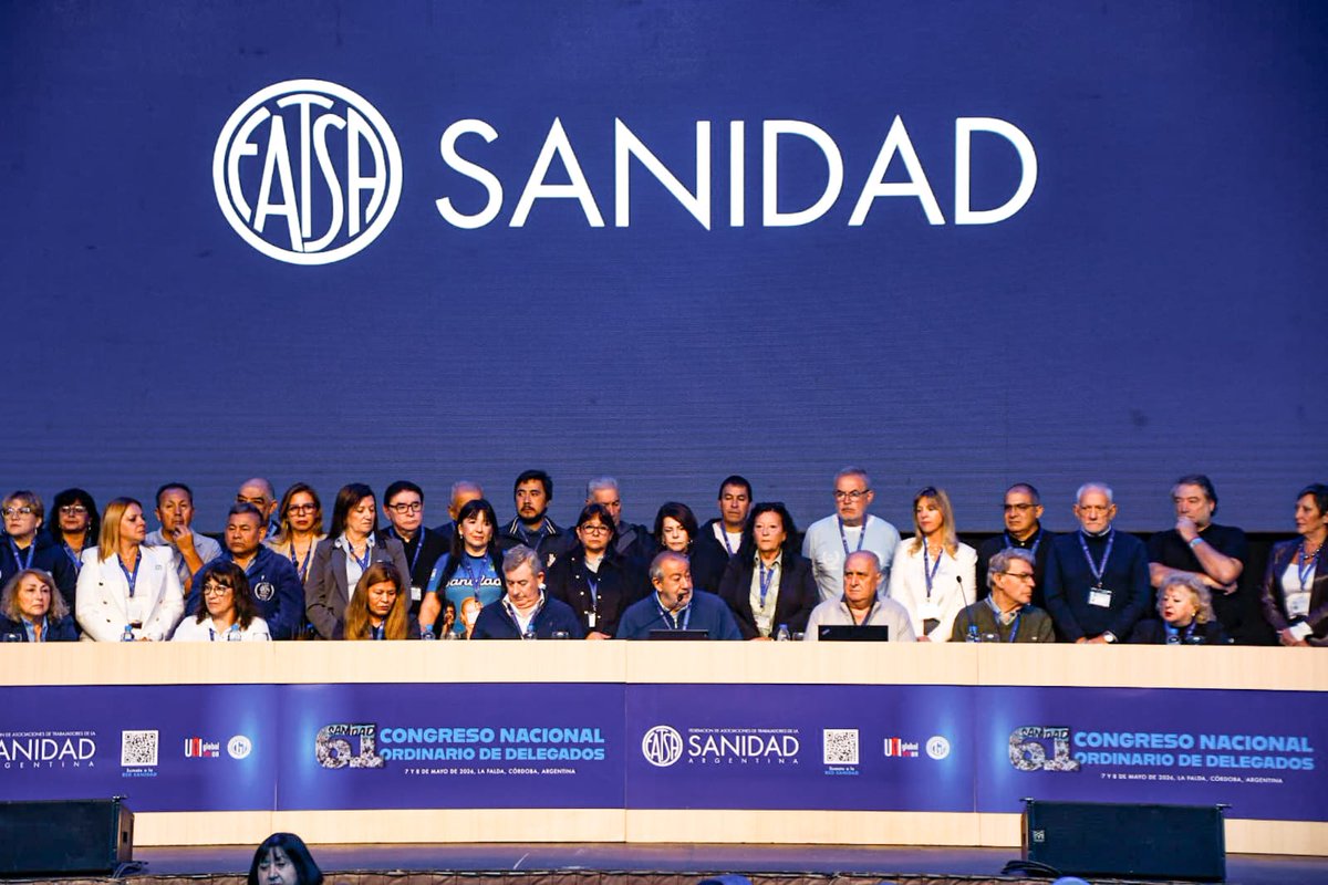 hectordaer's tweet photo. Hoy iniciamos el 61° Congreso Nacional Ordinario de Delegados de FATSA en La Falda, Córdoba, junto a compañeras y compañeros de distintas filiales del país. Un encuentro para debatir el presente de nuestra actividad, compartir experiencias, debatir y seguir construyendo una federación cada vez más fuerte y unida.