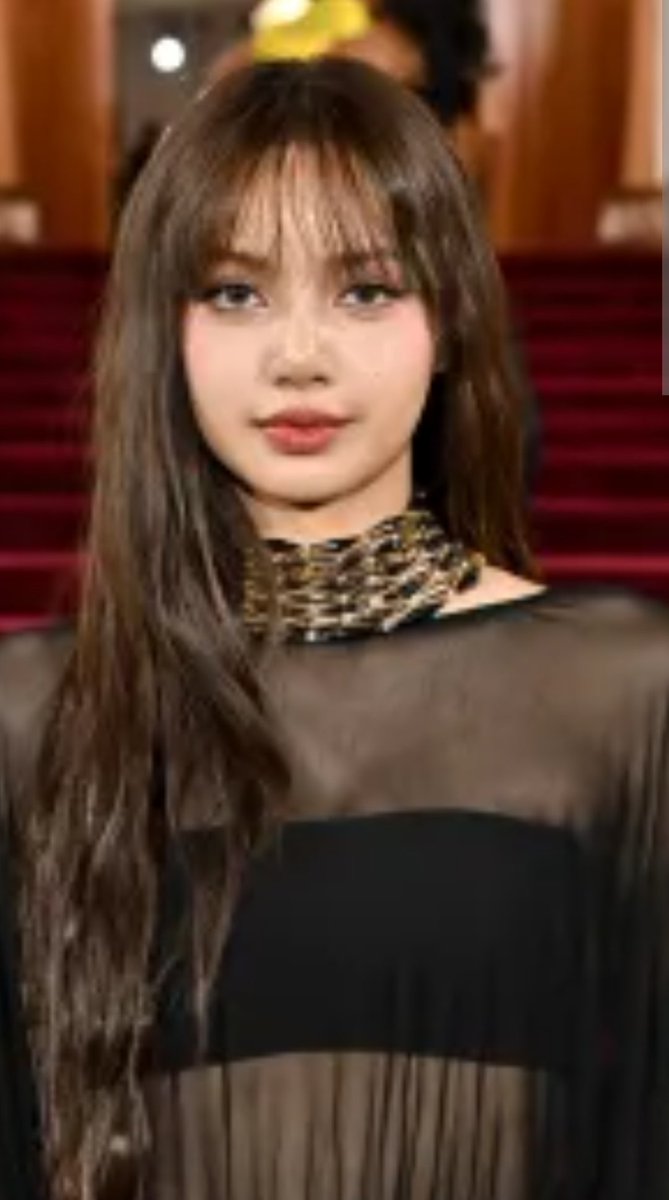lalisa tweet media