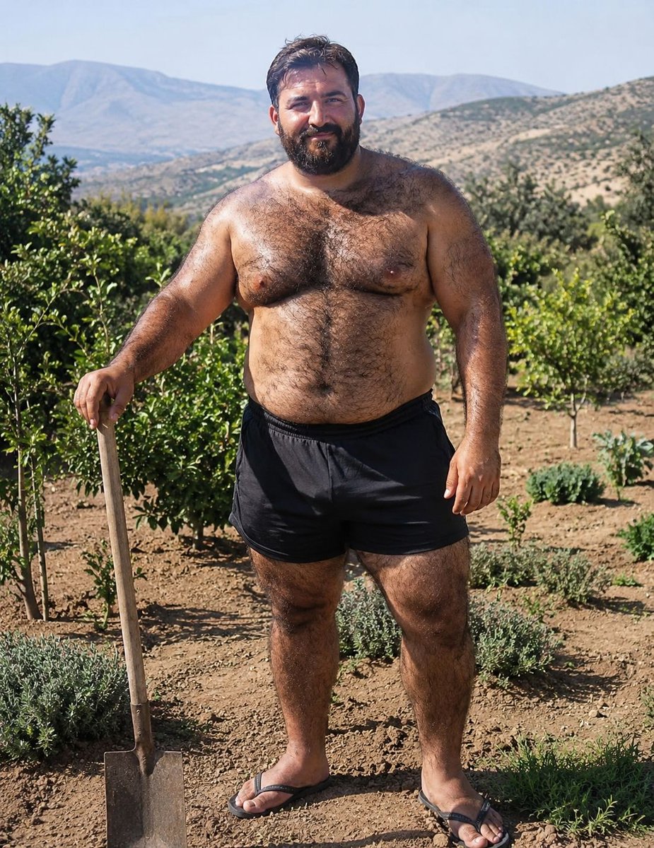 BearFurGuy's tweet photo. @turkgays @Lito6405 @arabicgays_net @dannyolsen777 @MrGayBlogger @crackstuffers @luccas___luccas @muskeln4fun @showingnakedguy @RidingPaul @scallysex @Ladwanks @OscarWoodxx @Thedukeduncan @ASHLEYRYDER_ @JamesOakleigh_X @AJAlxxxnder @gayporncrushes @k1nkyp1gs @omaha_pal @08Sarasasa @aligais75 @1962JGB @Boricua_Swimmer @Outonan @RicHunk @Cjb946 @arasosar @jed010115 @Deilmo_xxo @roodio Big arms, hairy chest, soft belly, good heart.
Basically the full package 🐻 https://t.co/71gdIveLZ7