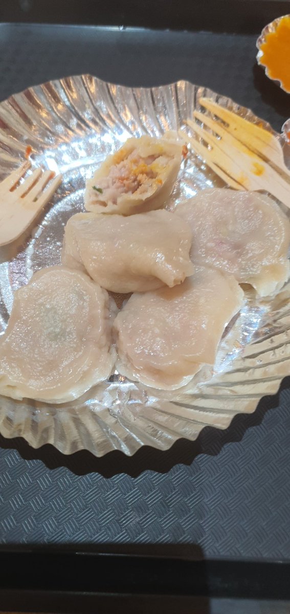 roshanfc's tweet photo. No cheese in Chees Momos @infinitymallmalad charges are also extra @fayedsouza @fooddeptgoi https://t.co/vqAAirLXuy