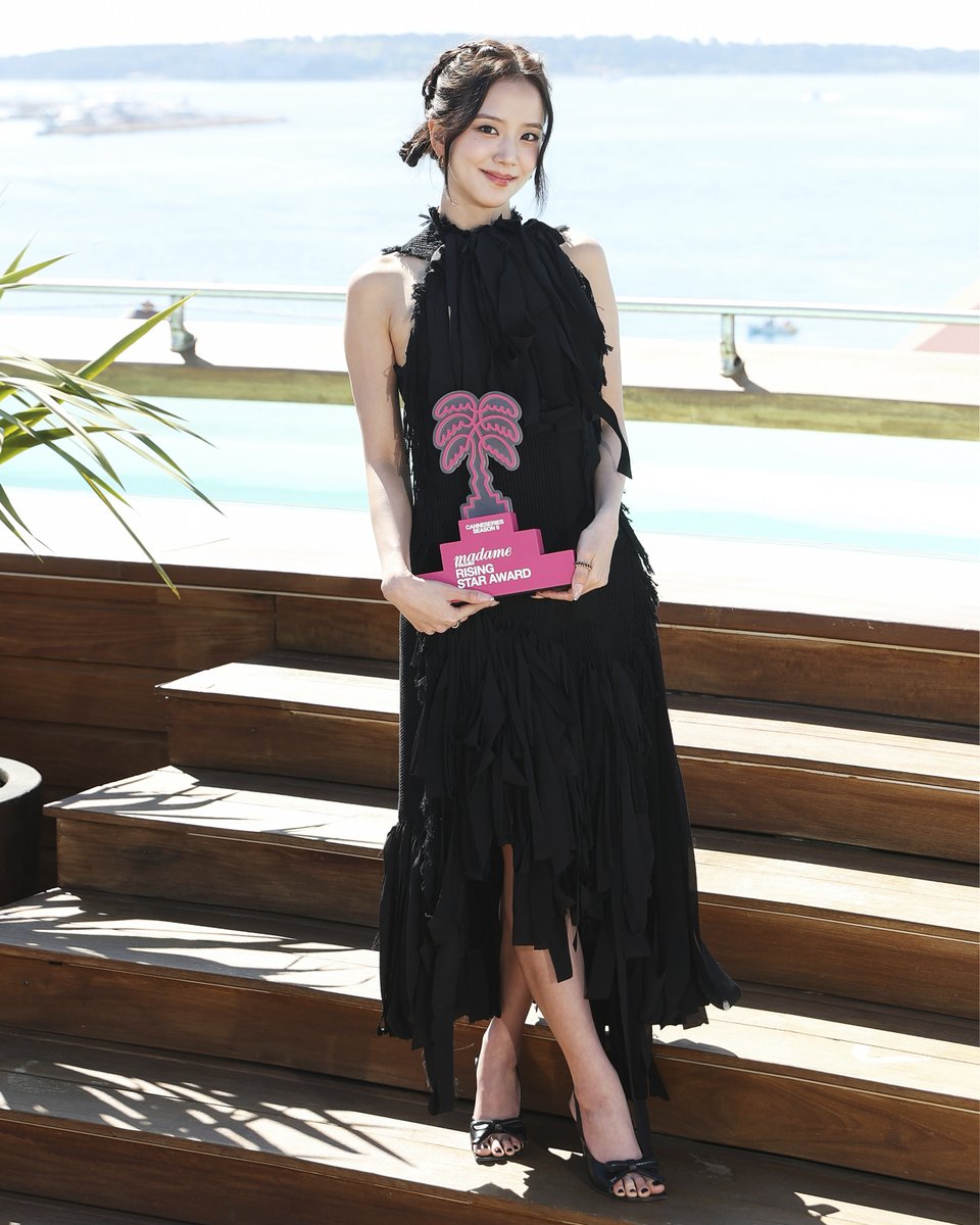 Dior Japan tweet media