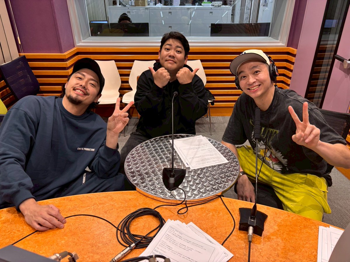 utsunomiyabrex's tweet photo. 【メディア情報】
#13 渡邉選手が、パーソナリティーを務めるRADIO BERRY「チャップアップ presents ナベのくせに」は、毎週木曜21:00〜21:30の放送です。

vol.398
今週もゲストは、 しながわシティバスケットボールクラブ #91 落合選手と一般人男性の大城さんです。
#ナベのくせに #チャップアップ #BREX #渡邉裕規