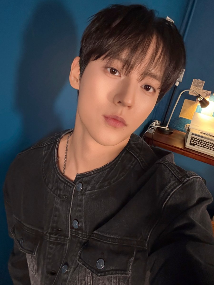 [📂]

📂 B:CHIVE
└📁 ‘Treat You Better’ (Shawn Mendes) COVER

멜로디 기억나?
그날 그 순간을 이렇게 다시 들려주다니
진짜 너무 특별하잖아..🥺
그때의 감동을 다시 꺼내주는 민혁이 덕분에
오늘 귀도 녹고 심장도 녹는 하루~ ᖰ^ ̳. ̫ . ̳^ᖳ

#비투비 #BTOB
#이민혁 #LEEMINHYUK
#허타 #HUTA