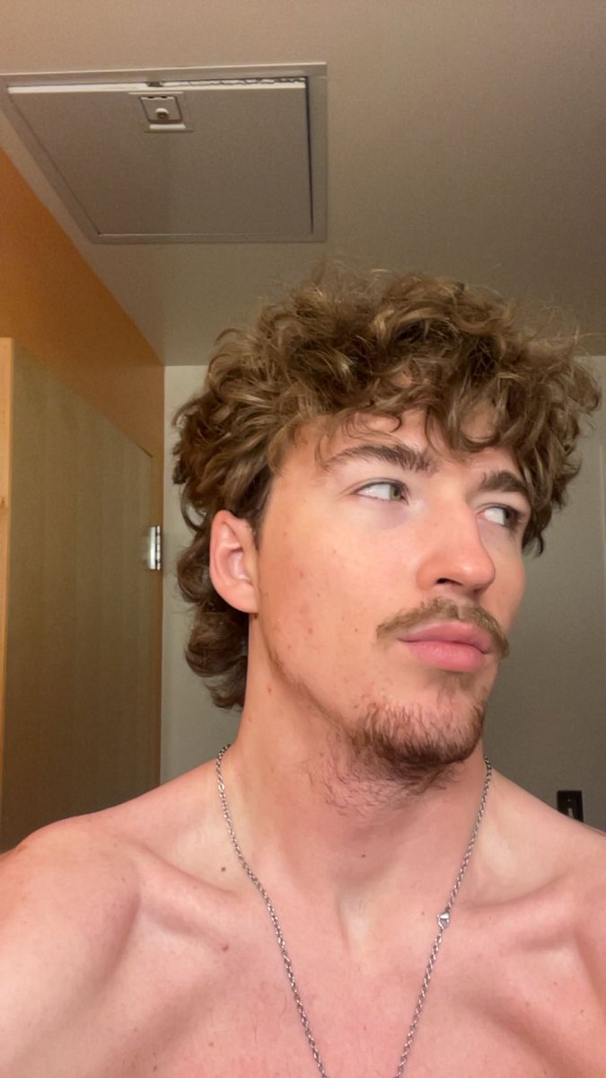 Tristan Riley tweet media