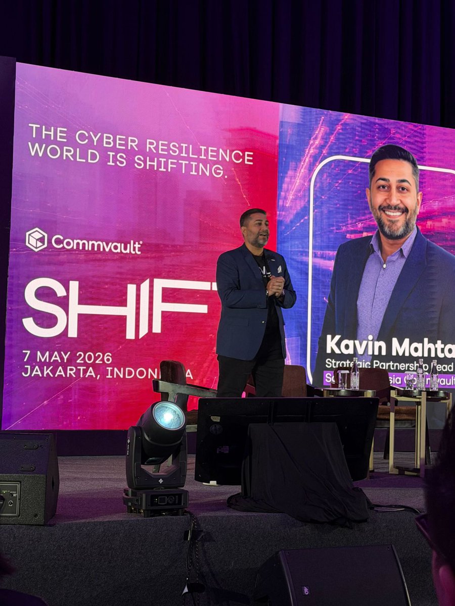 CommvaultAsia's tweet photo. What does cyber resilience actually look like in practice? At #CommvaultSHIFT Jakarta, we’re tackling that head-on.

From playbook on navigating AI-driven threats, to a panel discussion on moving beyond theory and making resilience real - today’s sessions are all about execution. https://t.co/GzMnlwSUgs