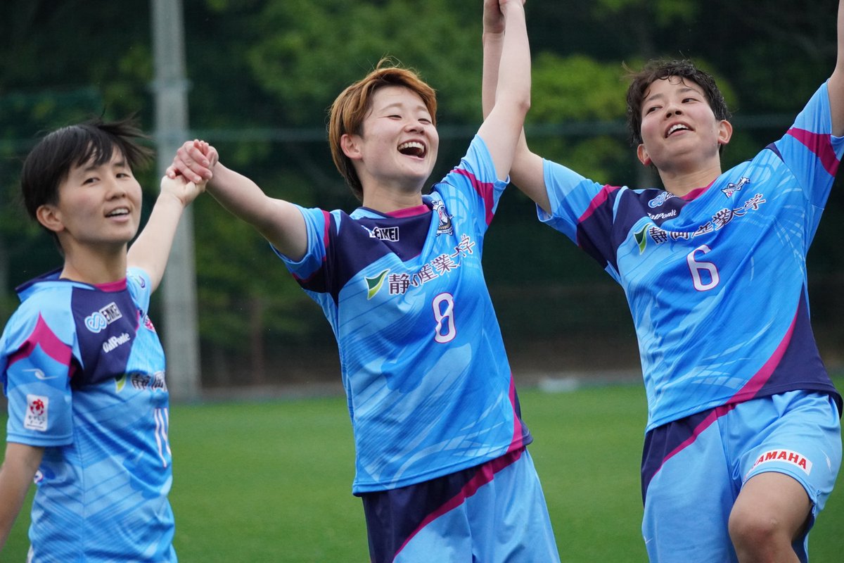 SOMIC_official's tweet photo. ／
静岡SSUボニータ観戦記⚽
＼
👇観戦した社員の声
1-0で勝利！ヴィアマテラス宮崎は強かった！
チーム一丸となって掴んだ勝利でした👏

みわちゃんへのマークも厳しい中、1点を守り抜いた✨
倒れてもすぐ立ち上がる姿がカッコよかったです！
#静岡SSUボニータ
#三輪玲奈
#なでしこリーグ
#ソミック https://t.co/kXXnL5uH4V