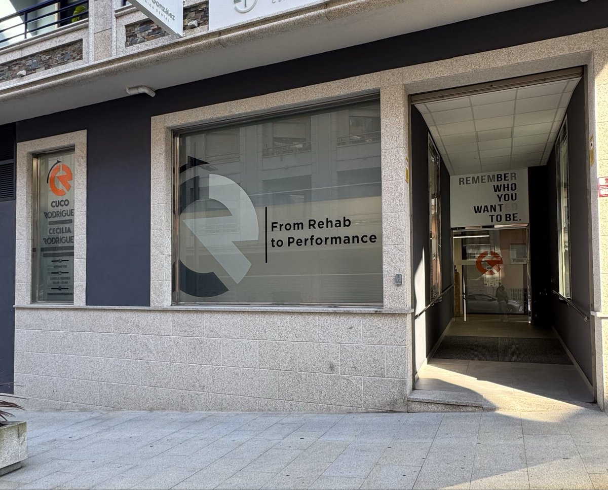 psyacademy_'s tweet photo. Acude siempre a buenos profesionales. En el centro de @CucoRguez en Arcade (Pontevedra), tienes un equipo profesional de primer nivel:
✅ Readaptación de lesiones
✅ Fisioterapia
✅ Entrenamiento personal
✅ Nutrición
✅ Pilates. 

#saludfisica #readaptaciondeportiva https://t.co/W2mQ4QXk6d