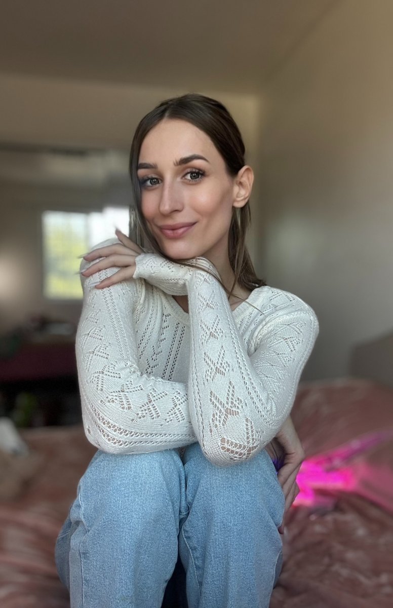 Tsserena tweet media