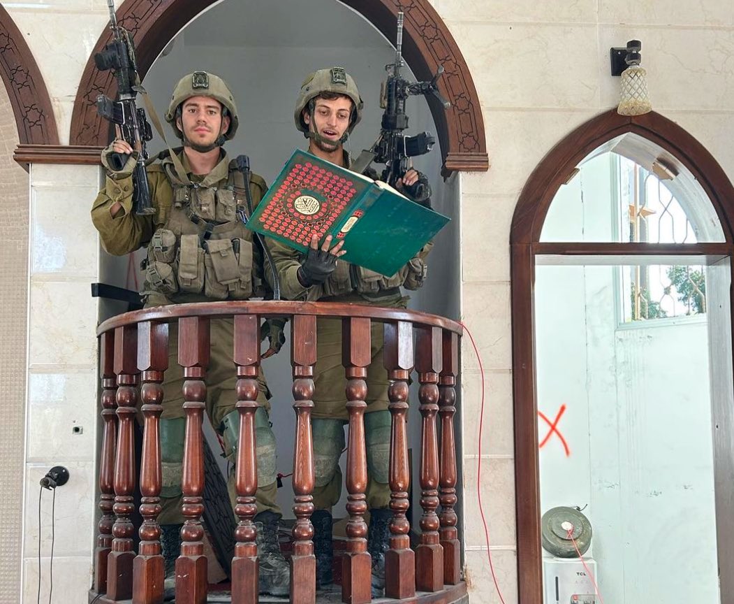 EquidistantThe's tweet photo. @LTC_Shoshani @trackingisrael Si realmente actuaseis con severidad no veríamos estás cosas a diario. https://t.co/f7T2eI7aft