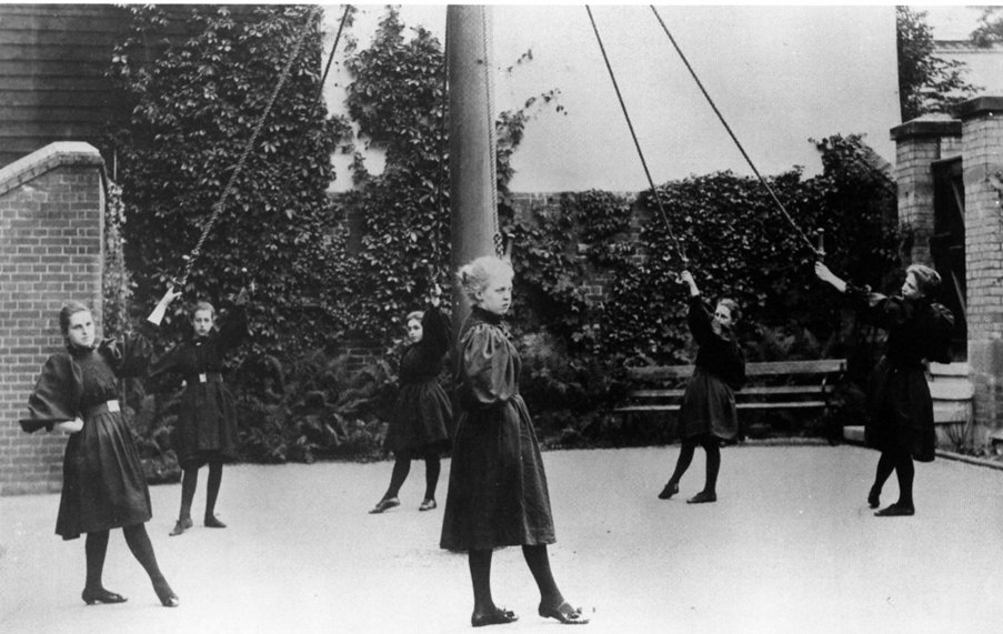 IpswichHigh's tweet photo. #TBT to how it all began under the Headship of Miss Youngman in 1878. By the time Sophie Youngman retired in 1899, the school had become a thriving and respected institution, shaping bright and pioneering young women. In 2019, a blue plaque was unveiled in her honour at the site of the Assembly Rooms.