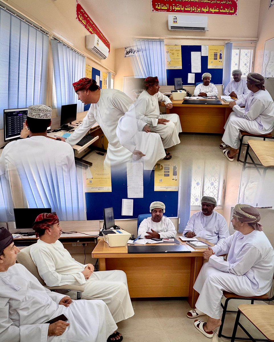 EduGovNBT2117's tweet photo. توجيه مهني
جانب من زيارة أخصائي التوجيه المهني لمدرسة صحار للبنين ضمن تبادل الزيارات مع أخصائيي مدرستي محمد بن محبوب وسيف بن هبيرة، لتعزيز تبادل الخبرات وتطوير الممارسات المهنية والتربوية
#فعاليات_تعليمية_شمال_الباطنة https://t.co/wG3vRoy42R