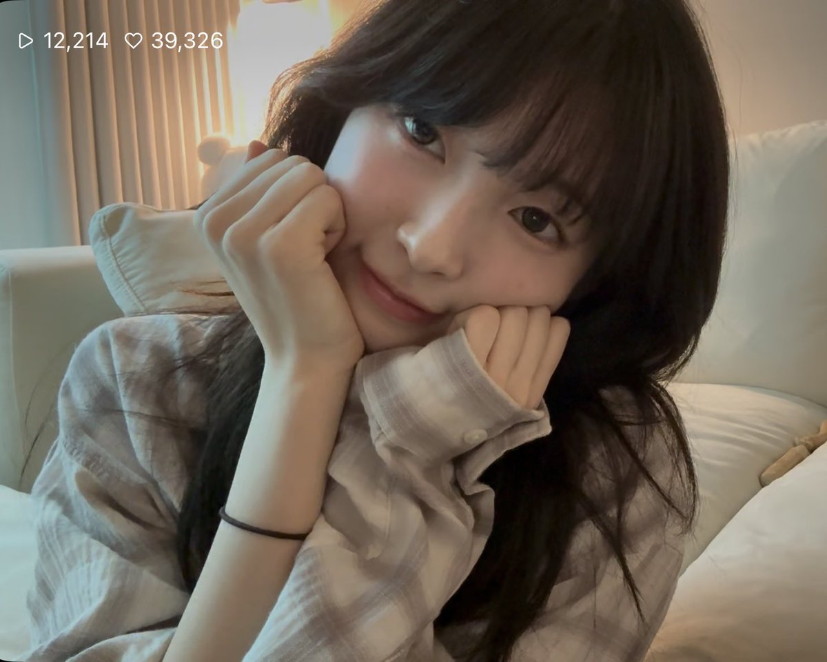 yeogidaarina's tweet photo. 볼찌빵 https://t.co/wIB9wbVoy5