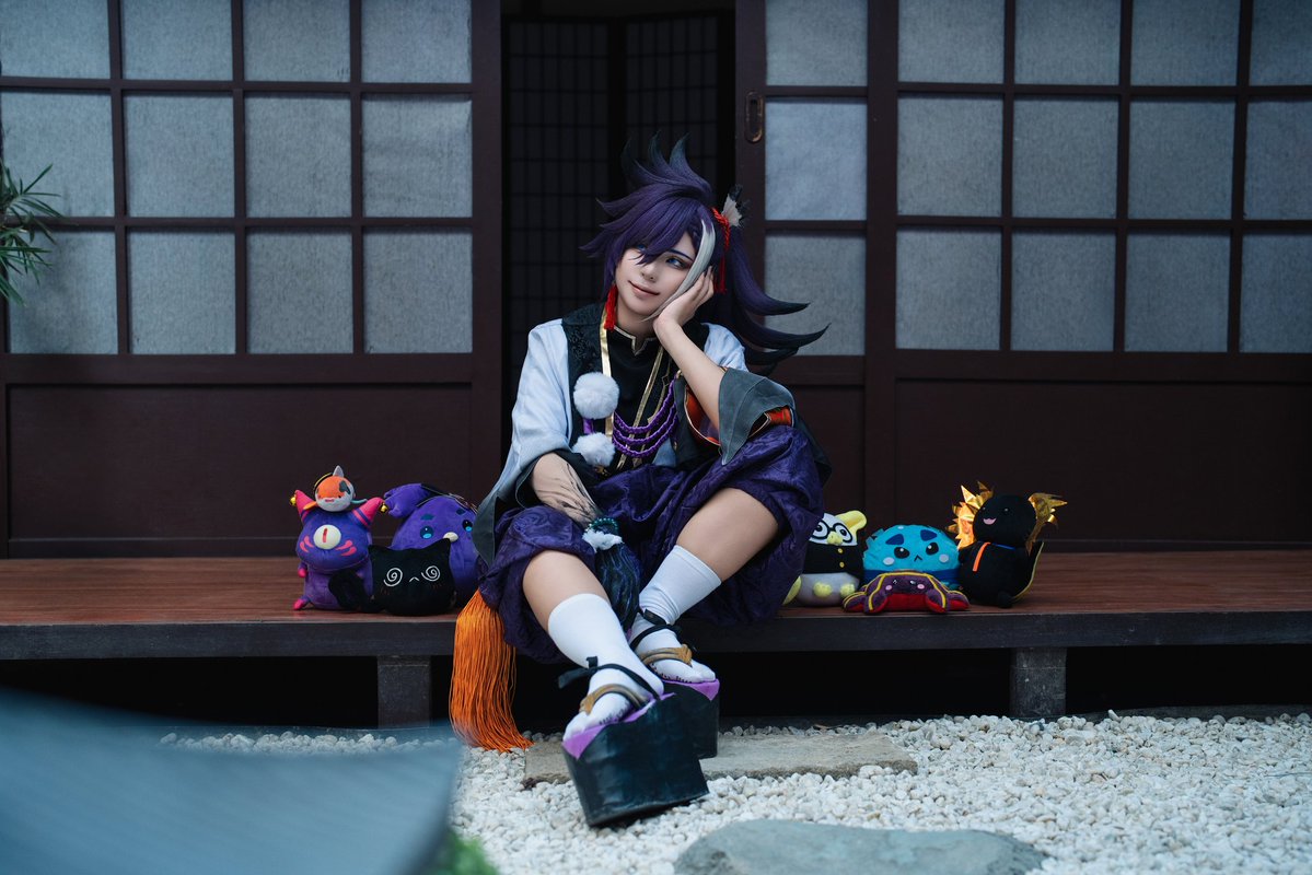 𝑇𝑜𝑔𝑒𝑡ℎ𝑒𝑟⋆.ೃ࿔*:･
Always my goal to have a photo with all the plushies and I'm so happy aaaa

HQ plushies made by <a href="/PotatoRainicorn/">HARUKA ʕ⁠·⁠ᴥ⁠·⁠ʔ</a>
Puniko and roon made by <a href="/kittyplushies15/">🅚🅘🅣🅣🅨🧸Unique's toyshop 🔅🍤💢🌋🍸</a>
Tomtom and Hakkito are official yayyy
I LOVE THEM ALL SM
 #PIHAKKASSO #Hakkosplay

📷 Bernard garbo