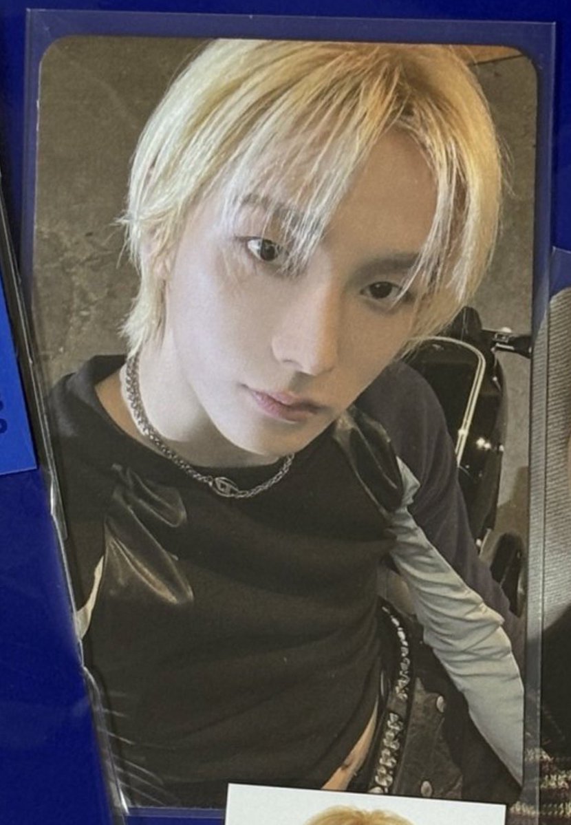 biker sungho photocard? 😳