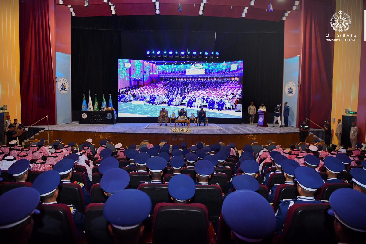 وزارة الدفاع tweet media