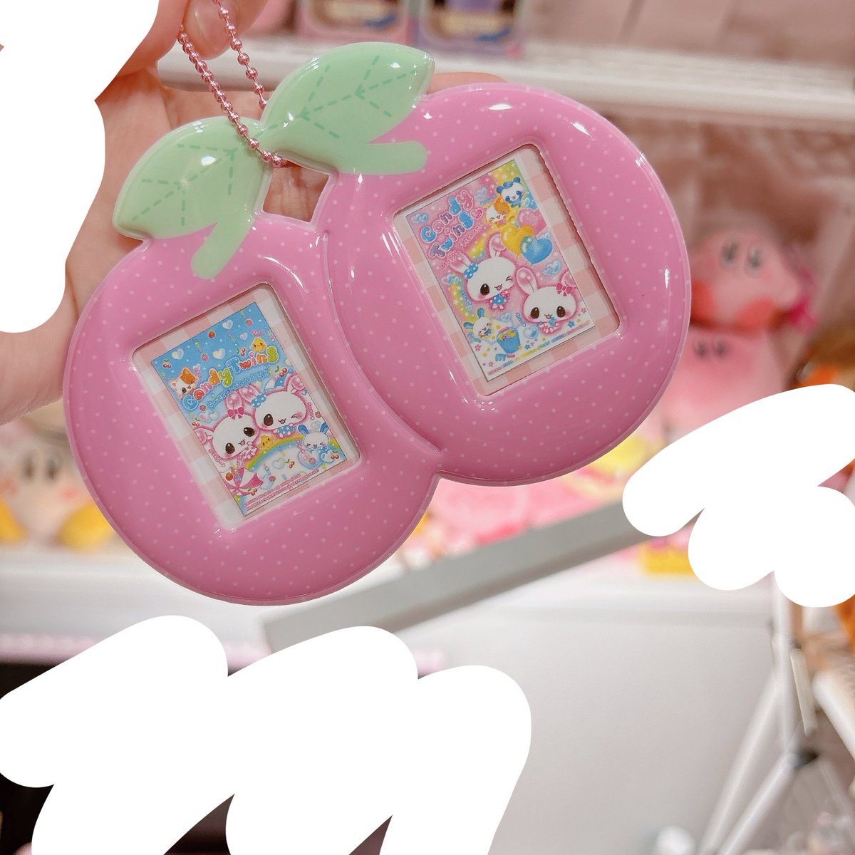 ピンクと赤の2色展開です！ᴗ ̫ ᴗ キャンディツインズだし、商品名も