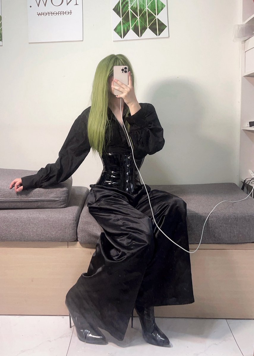 -YuJu tweet media