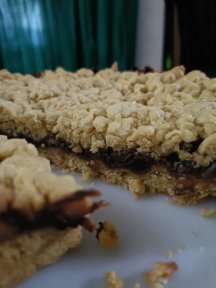 thebrightest_s's tweet photo. Today I baked Mabrousheh, a traditional cake from Palestine 🇵🇸 https://t.co/DYkjNuAR5t