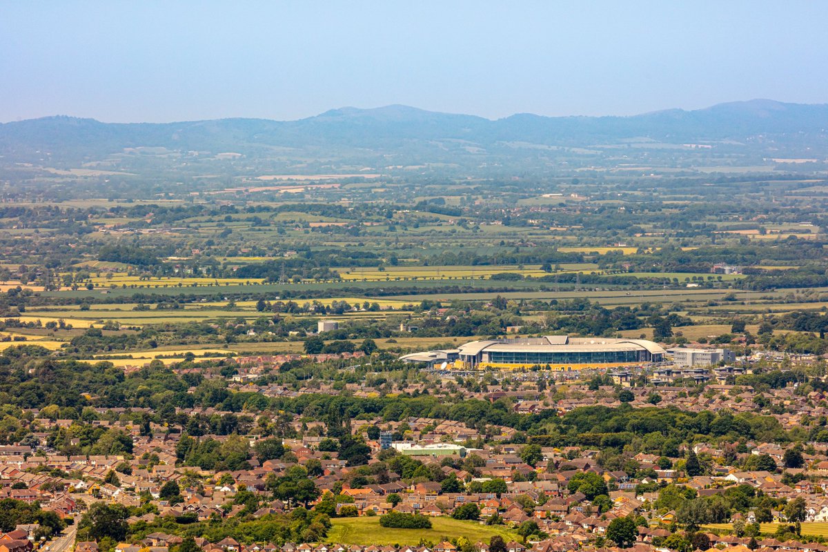 yimbyalliance's tweet photo. 🚨Cheltenham Borough Council approves Phase 1 of the £1bn Golden Valley scheme. 

The plan is set to deliver: 

💻A 160,000 sq ft cyber and tech campus 
🏘️Up to 2,500 new homes 
🚆Sustainable transport hub
📚A new primary school 
🛍️Retail, leisure and community space https://t.co/wcdVO5IR08