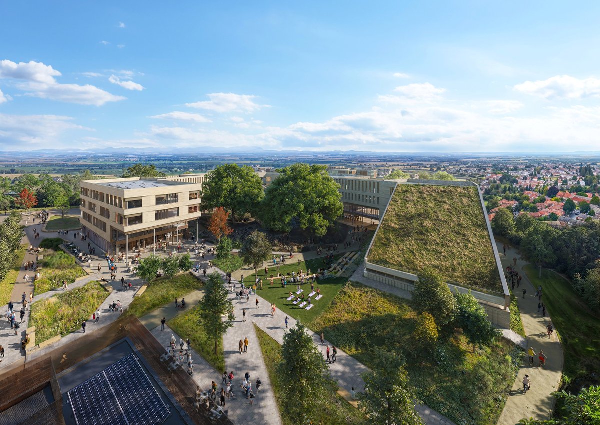 yimbyalliance's tweet photo. 🚨Cheltenham Borough Council approves Phase 1 of the £1bn Golden Valley scheme. 

The plan is set to deliver: 

💻A 160,000 sq ft cyber and tech campus 
🏘️Up to 2,500 new homes 
🚆Sustainable transport hub
📚A new primary school 
🛍️Retail, leisure and community space https://t.co/wcdVO5IR08