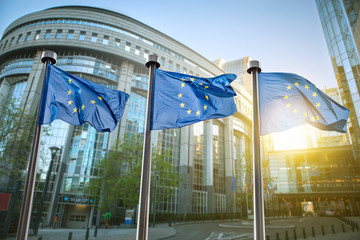 ConsejeriaFr's tweet photo. 🇪🇺 El Parlamento Europeo ofrece prácticas remuneradas ⬇️
💼 En áreas como administración, comunicación, políticas públicas o RRHH
📍 Bruselas, Luxemburgo o Estrasburgo
⏳ 5 meses de experiencia en instituciones UE

🖇️Más información ⏩ https://t.co/YumDQnPOhW

#Becas #Schuman https://t.co/wGaZIG7uBd