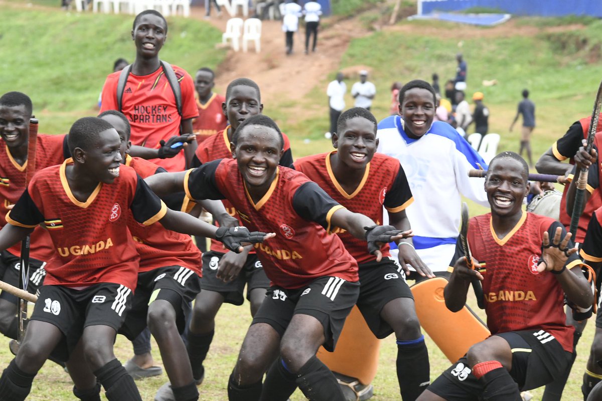 USSSAOnline's tweet photo. Hockey Boys’ Final

Full-time 
 
Ntare School 1-2 Kakungulu Memorial

Kakungulu Memorial are both the boys’ and girls’ hockey champions. https://t.co/maPnW0k90A
