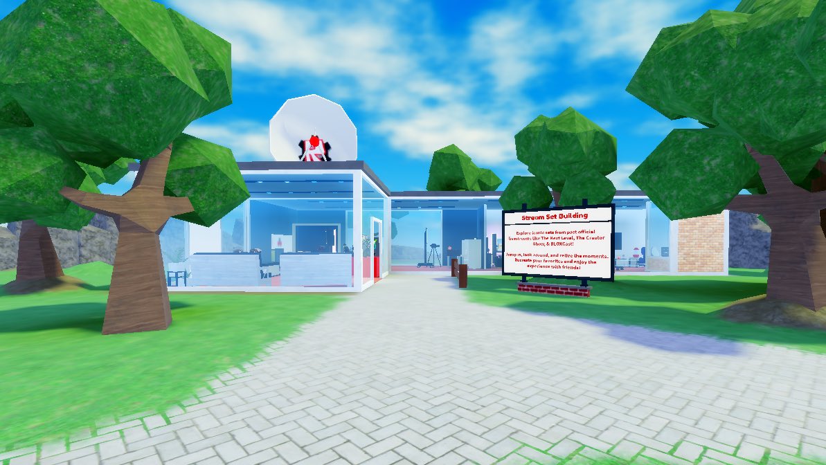 Roblox Live tweet media