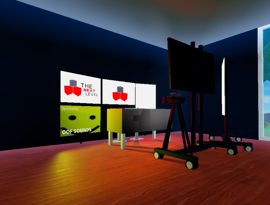 Roblox Live tweet media