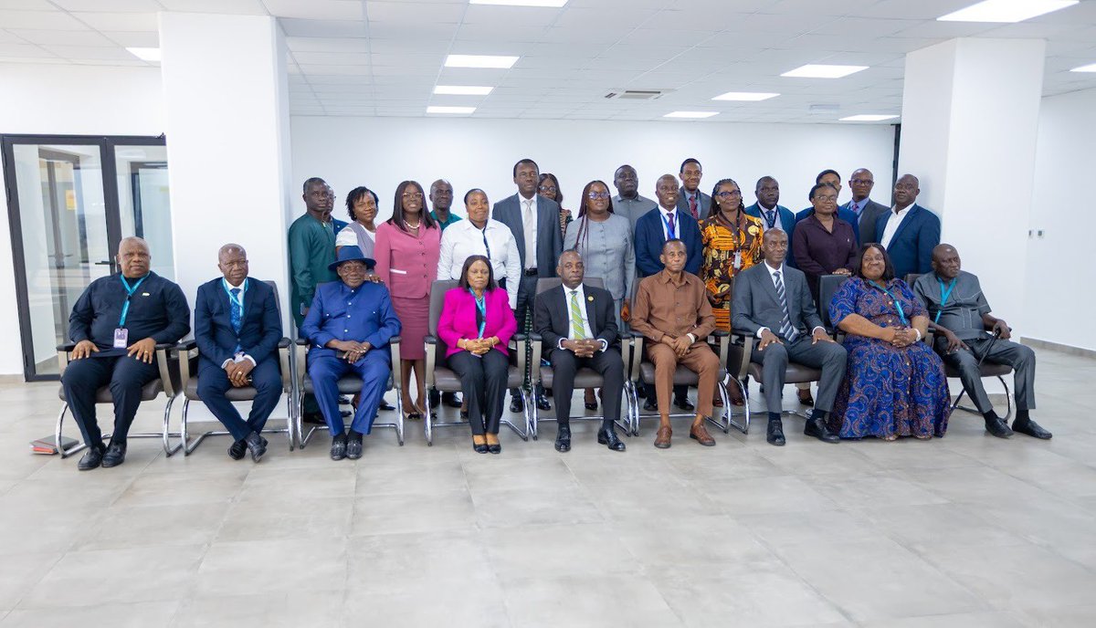 Ministry of Finance, Ghana tweet media
