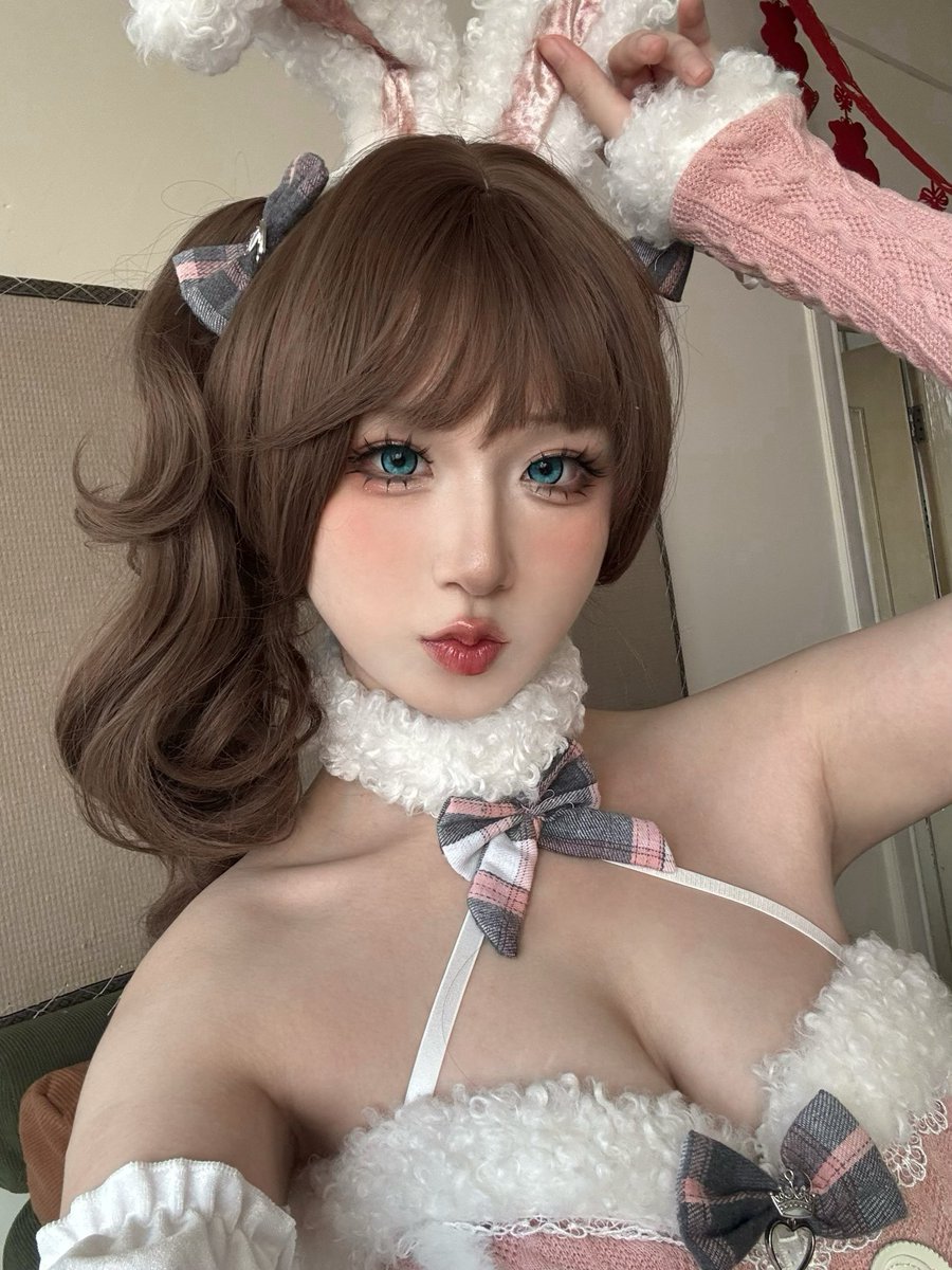十悲伤小木十 tweet media