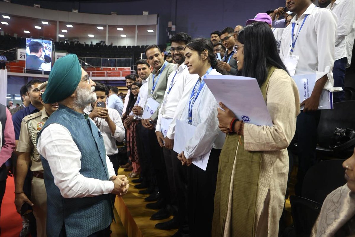 LG Delhi tweet media