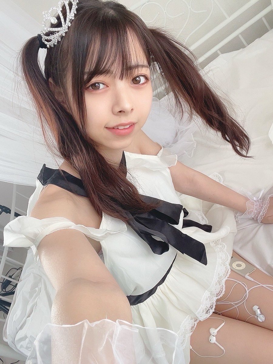 info_karaage's tweet photo. ◤￣￣￣￣￣￣￣￣￣￣￣￣￣￣￣◥     
からあげ定期公演vol.14 in 名古屋🐷
　　　　　  チケット発売開始‼
 ◣＿＿＿＿＿＿＿＿＿＿＿＿＿＿＿◢   

【開催日】5月20日(水)
【OP/ST】19:20 / 19:35
【会場】名古屋TIGHT ROPE
【料金】￥1,000 (2D別) 📷
イベント詳細✔ https://t.co/dF4R1Yzkb1 https://t.co/efPgNhKwV3