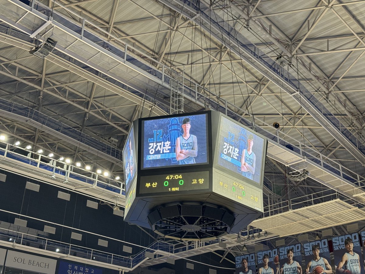 마네 tweet media