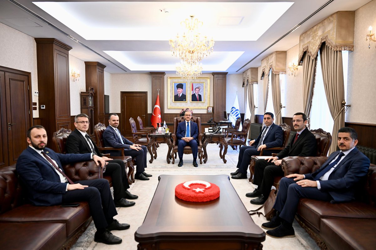 firatkalkinma's tweet photo. Ajansımız Genel Sekreteri Mehmet Şirin Budancamanak, DAP Bölge Kalkınma İdaresi Başkanı Halil İbrahim Güray, Başkan Yardımcıları ve Malatya YDO Koordinatörü ile birlikte Malatya Valisi Seddar Yavuz’u makamında ziyaret etti.

@TCSanayi 
@KalkinmaAjansGM https://t.co/ItnNknqR8U