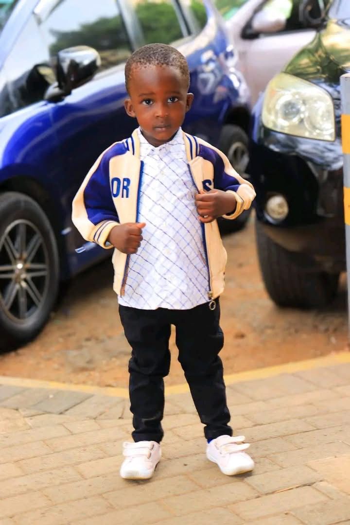 A family in Kariobangi South is desperately searching for their two young children who went missing on Wednesday at around 5:00pm.

The boy is 4 years old, while the girl is only 2. They were last seen holding hands near Kwa Chief in Kariobangi South. Their loved ones are