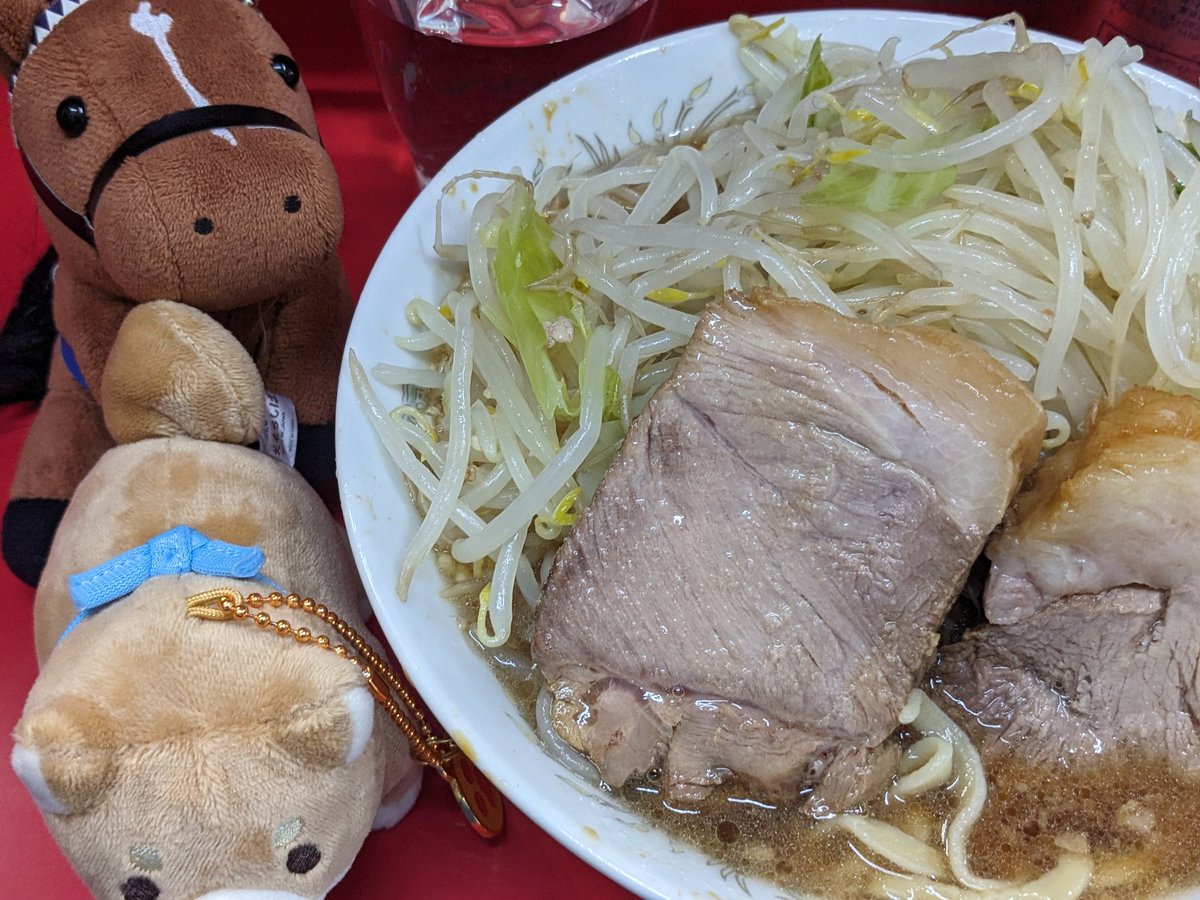 じろほーす tweet media